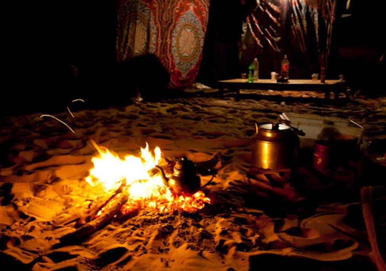 فندق Thousand Nights Camp شاحك المظهر الخارجي الصورة